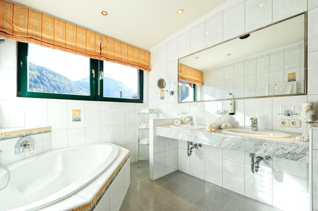 Alp Resort Tiroler Adler Зёльден Экстерьер фото